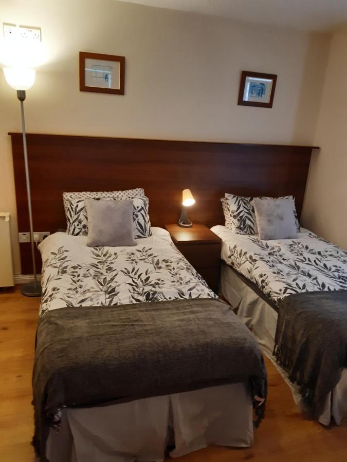 24 Beds In Carrick On Shannon Extérieur photo