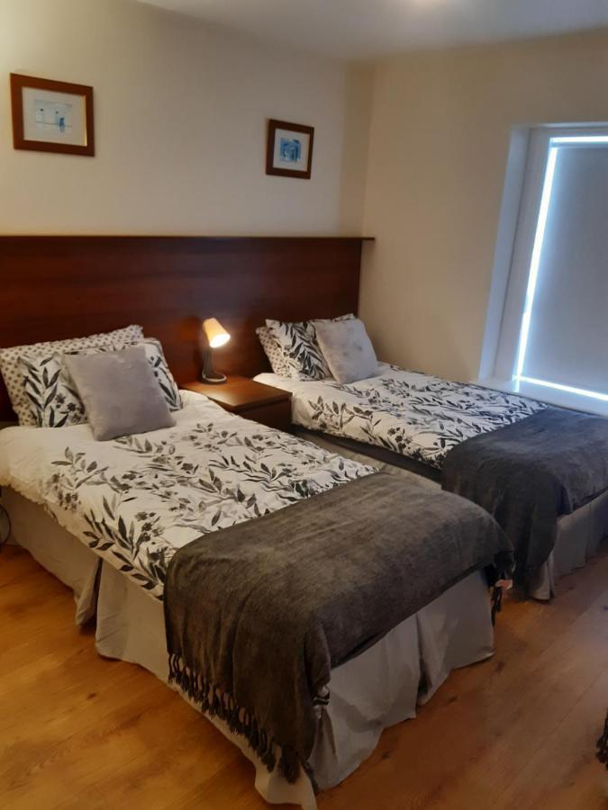 24 Beds In Carrick On Shannon Extérieur photo